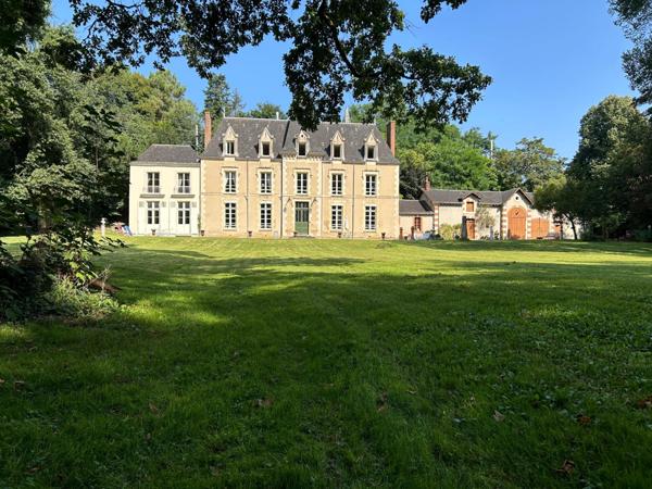 Maison à LE MANS, 72000 - 16 pièces 400m²
