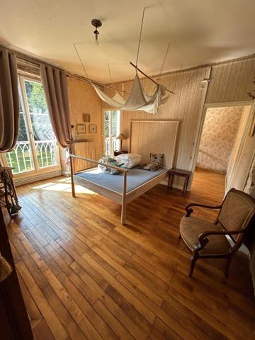 Maison à LE MANS, 72000 - 16 pièces 400m²