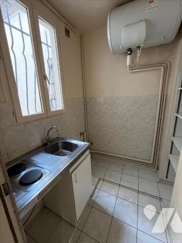 T2 RDC (SUR COUR) RUE LOUIS BLANC 75010 PARIS