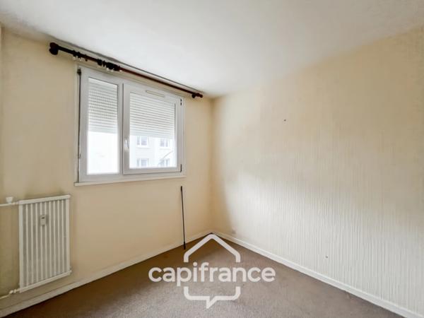 Appartement à vendre 4 pièces Garage , cave et local à vélo Hauteur de Dieppe