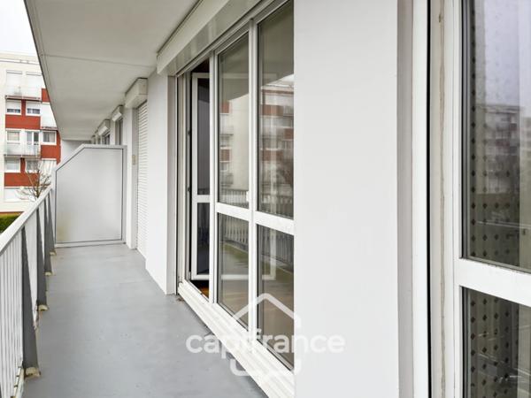 Appartement à vendre 4 pièces Garage , cave et local à vélo Hauteur de Dieppe