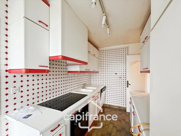 Appartement à vendre 4 pièces Garage , cave et local à vélo Hauteur de Dieppe