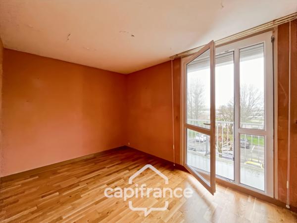 Appartement à vendre 4 pièces Garage , cave et local à vélo Hauteur de Dieppe