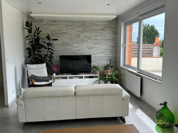 Centre ville, maison, 3 pièces, 2 chambres, double garage, terrasse