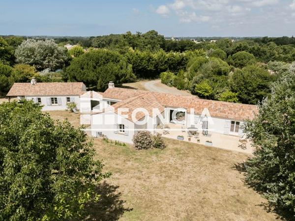À vendre Maison 7 pièces 229 m² - L'aiguillon-sur-vie 85220