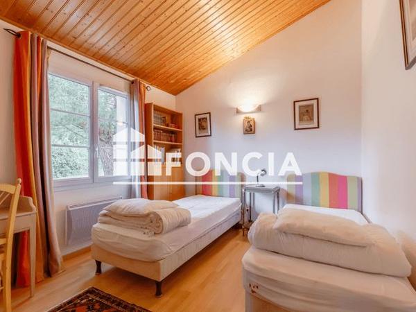 À vendre Maison 7 pièces 229 m² - L'aiguillon-sur-vie 85220