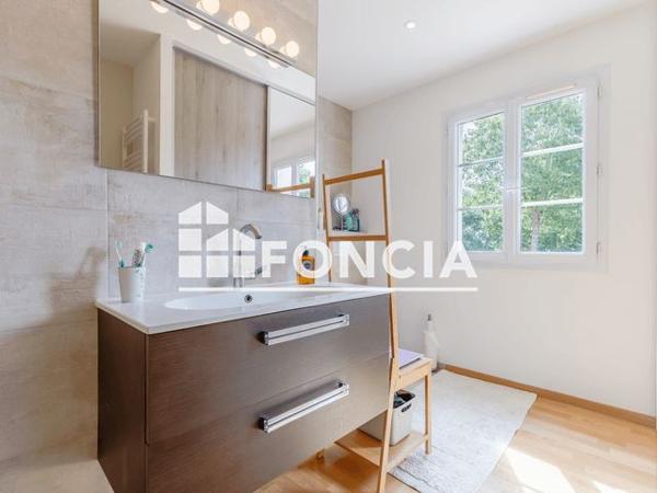 À vendre Maison 7 pièces 229 m² - L'aiguillon-sur-vie 85220