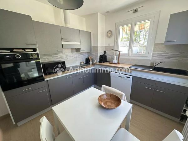 Vente Maison 5 pièces 149 m2 à Saint-Astier
