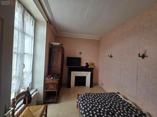 Immeuble à vendre à Sauveterre-de-Rouergue dans l'Aveyron (12800), ref : 1180