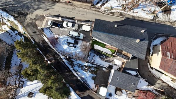 Maison rénovée à Formiguères avec vue dégagée, extérieurs et fort potentiel