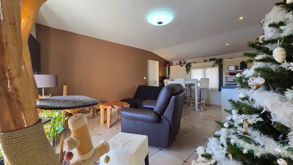 Maison rénovée à Formiguères avec vue dégagée, extérieurs et fort potentiel