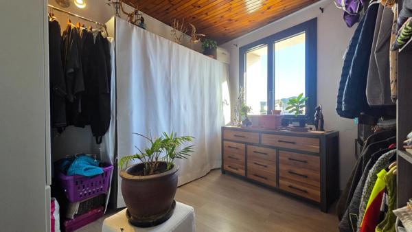 Maison rénovée à Formiguères avec vue dégagée, extérieurs et fort potentiel