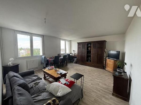 T2 VENDU LOUE RUE LAVOISIER A RONCHIN