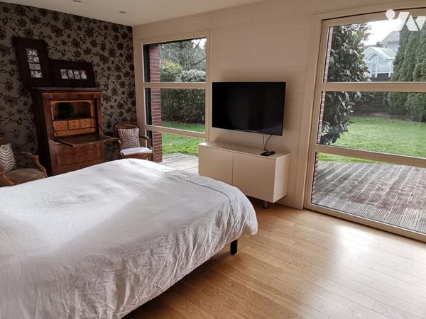 PACE - Centre-ville, maison de 2004, 174 m² hab. et 1220 m² de terrain