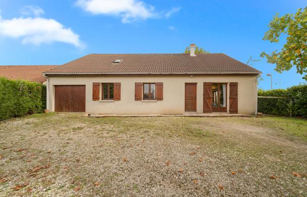 Maison de plain pied à vendre à Crissey - 4 pièces, 3 chambres, jardin, garage et combles aménageables