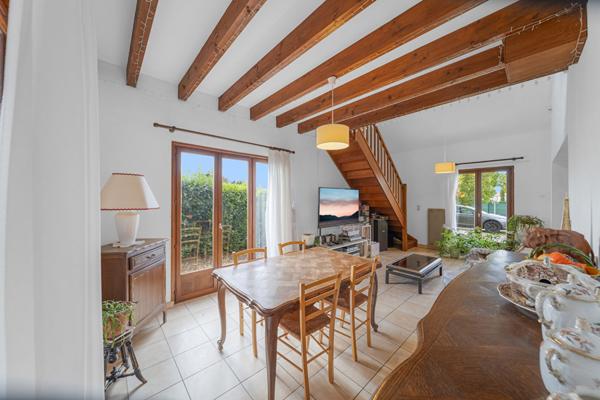 Maison de plain pied à vendre à Crissey - 4 pièces, 3 chambres, jardin, garage et combles aménageables