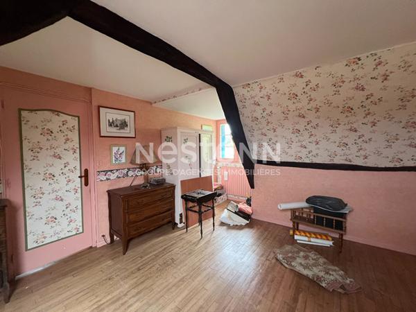 Maison en pierres, à rafraichir à deux pas du centre de ROCHEFORT-EN-TERRE