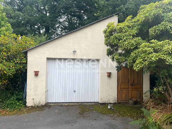 Maison en pierres, à rafraichir à deux pas du centre de ROCHEFORT-EN-TERRE