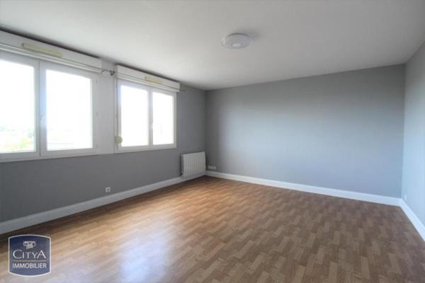 Appartement à louer 2 pièces 56.19m²