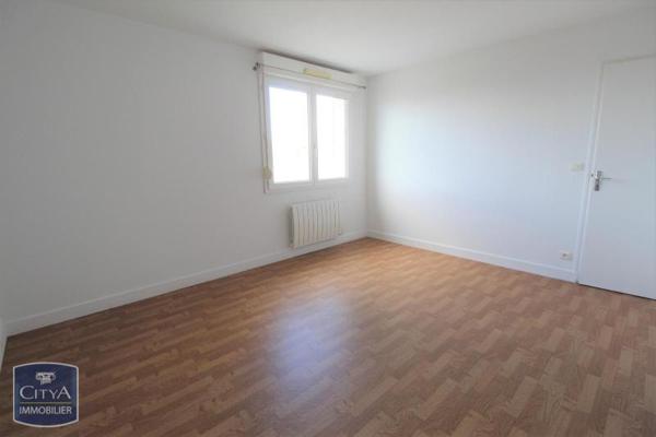 Appartement à louer 2 pièces 56.19m²