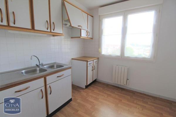 Appartement à louer 2 pièces 56.19m²