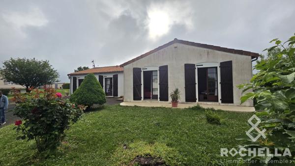 Maison avec piscine et jardin à Saint Jean d'Angély