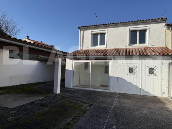 CASTRES MAISON FAMILIALE DE 144 m² PROCHE TOUTES COMMODITES