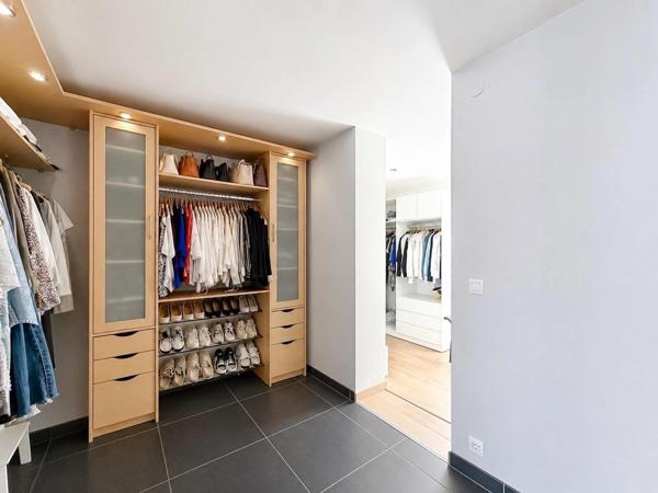 Belle villa familiale 200m2 4 chambres à CHENS SUR LEMAN (74)