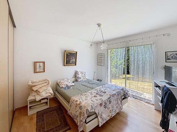 MAISON FAMILIALE AVEC BEAU JARDIN À CAUDAN