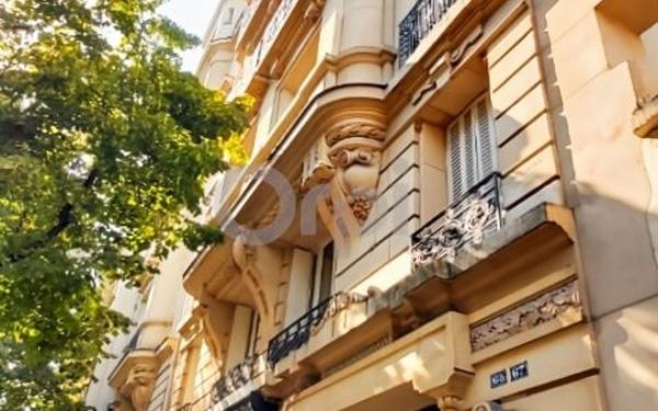 Appartement à vendre    1 pièce • 7,04 m2 Paris 20