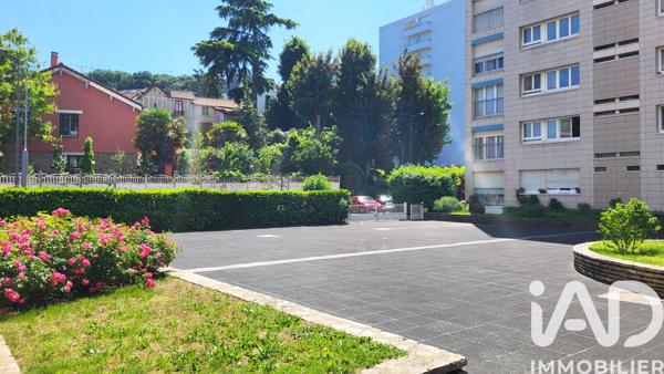 Appartement à vendre 4 pièces 80,9 m² Chaville
