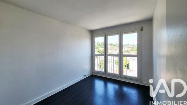 Appartement à vendre 4 pièces 80,9 m² Chaville