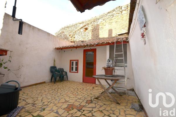 Maison 7 pièces de 136 m² à Marguerittes (30320)