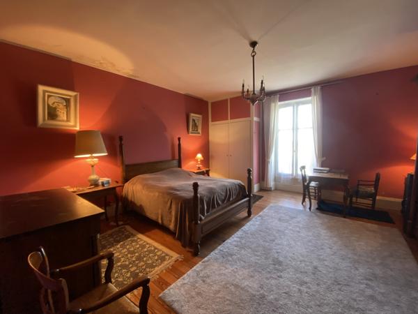 Maison à vendre à Saint-Amand-Montrond (18200) - Cher