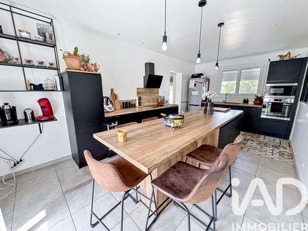 Maison à vendre 4 pièces 111,36 m² Salses-le-Château