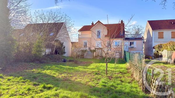 Maison à vendre  6 pièces - 140 m2 MONTFERMEIL - 93