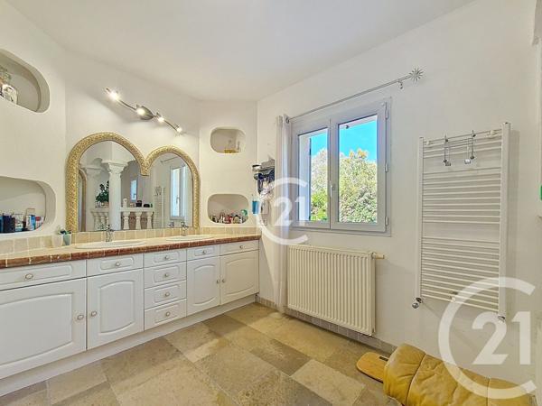 Maison à vendre  6 pièces - 151 m2 MOURIES - 13