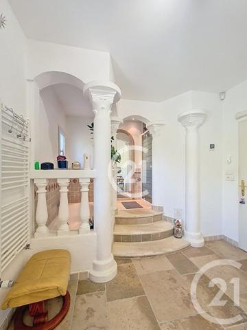 Maison à vendre  6 pièces - 151 m2 MOURIES - 13