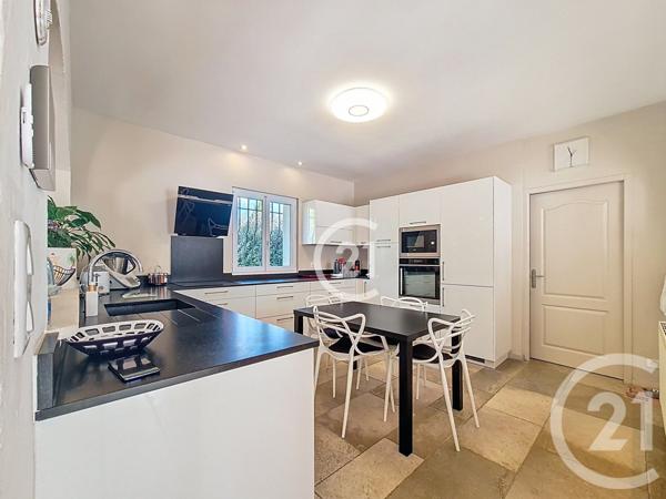 Maison à vendre  6 pièces - 151 m2 MOURIES - 13