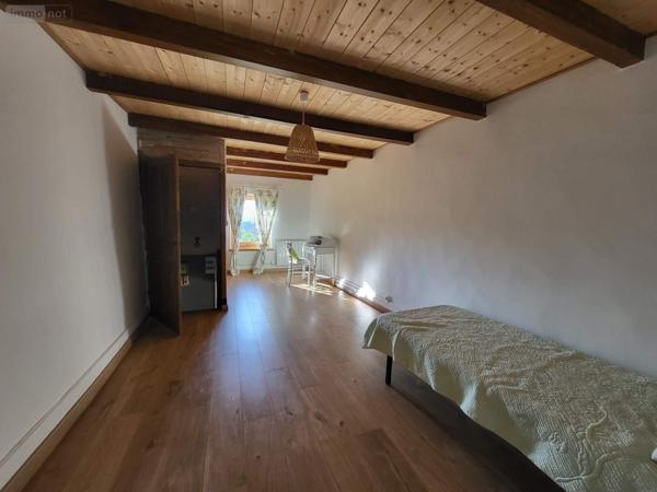 Maison à louer à Haut-Valromey dans l'Ain (01260), ref : 084/870