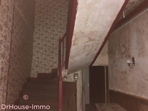 Maison à vendre 20 pièces de 600 m²