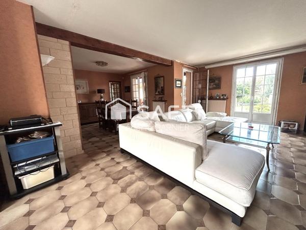 Maison de 168 m², 6 pièces, 3 chambres