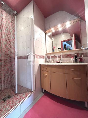 Maison de 168 m², 6 pièces, 3 chambres