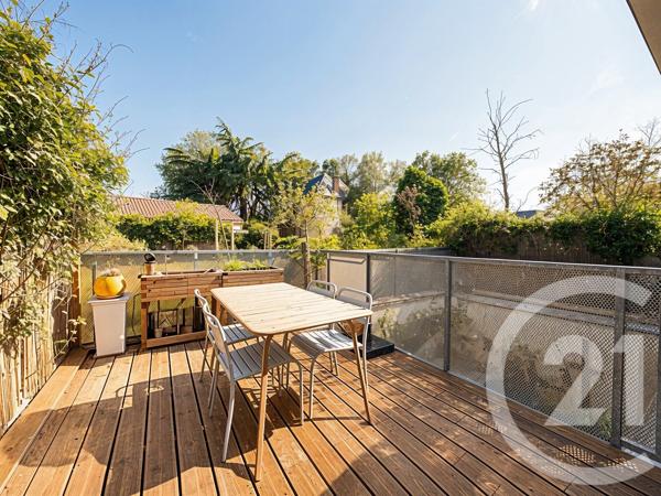 Appartement F4 à vendre  4 pièces - 84,88 m 2   BEGLES  - 33