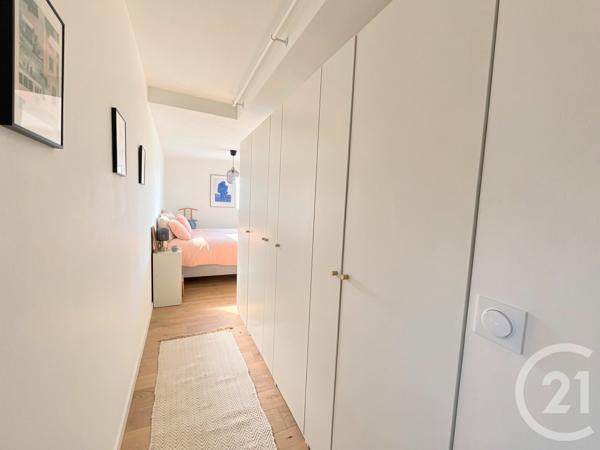 Appartement F4 à vendre  4 pièces - 84,88 m 2   BEGLES  - 33