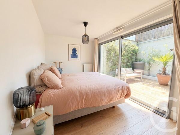 Appartement F4 à vendre  4 pièces - 84,88 m 2   BEGLES  - 33