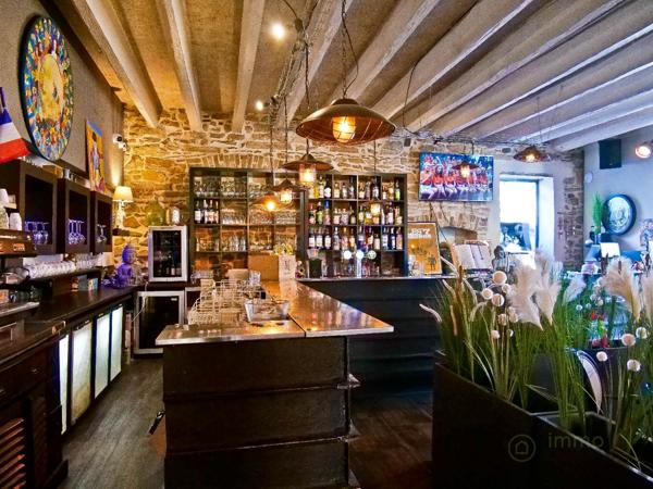 Restaurant à NIMES (30900)