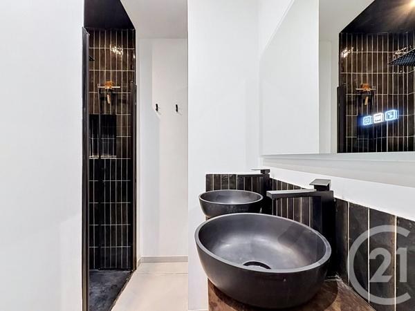 Appartement T3 à vendre  3 pièces - 66,81 m 2   BORDEAUX  - 33