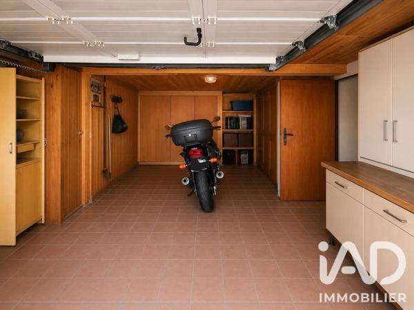 Maison à vendre 5 pièces 105 m² Gallargues-le-Montueux