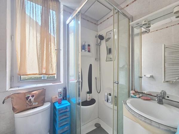 Maison à vendre 98 280 € Montluçon 6 p 113 m² DPE F